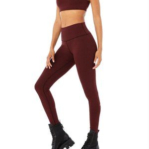 Alo Yoga High-Waist Micro Houndstooth Legging Cranberry/Black